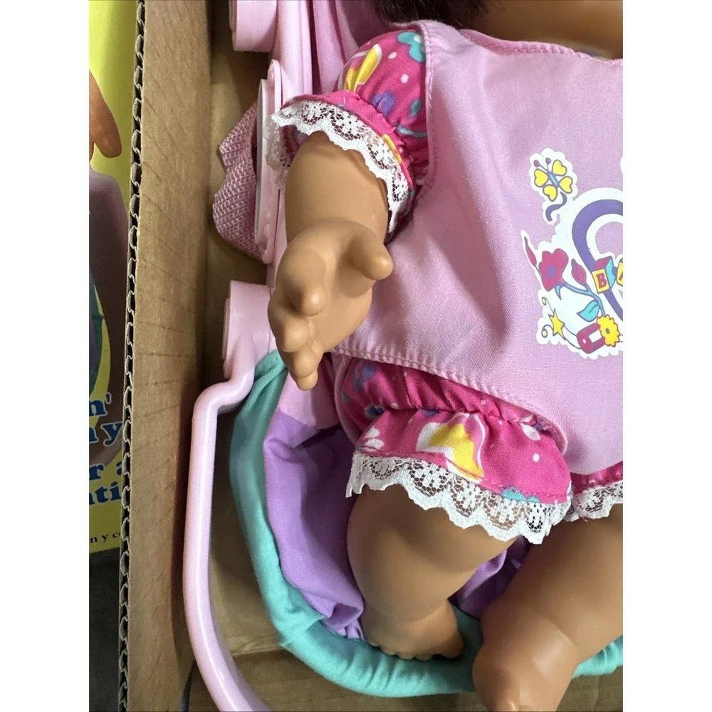 Kenner Baby Go Bye Bye Doll with‎ Carrier, Travel Bag, Accessories